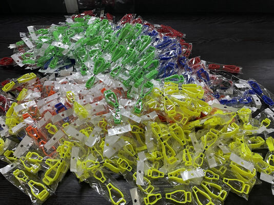 Custom Printed Logo Safety Glove Clips  Vinyl for Safety Work Gloves